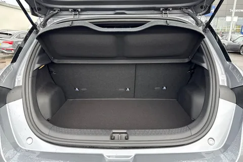 BYD Dolphin 60.48kWh Comfort Auto 5dr Thumbnail #10