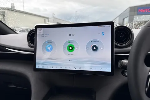 BYD Dolphin 60.48kWh Comfort Auto 5dr Thumbnail #12