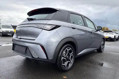 BYD Dolphin 60.48kWh Comfort Auto 5dr Thumbnail #34