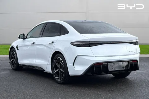  BYD SEAL 82.5kWh Excellence Auto AWD 4dr Thumbnail #3