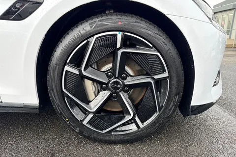  BYD SEAL 82.5kWh Excellence Auto AWD 4dr Thumbnail #7