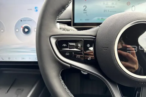  BYD SEAL 82.5kWh Excellence Auto AWD 4dr Thumbnail #40