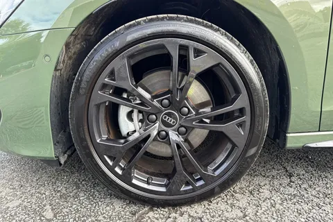 KR74WLK Audi A3 Black Edition 40 TFSI e  204 PS S tronic Thumbnail #13