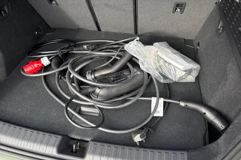 KR74WLK Audi A3 Black Edition 40 TFSI e  204 PS S tronic Thumbnail #37