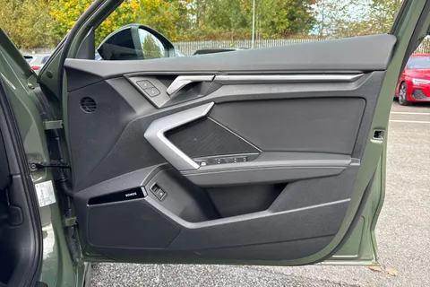 KR74WLK Audi A3 Black Edition 40 TFSI e  204 PS S tronic Thumbnail #42