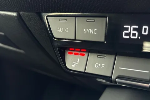 KR74WLK Audi A3 Black Edition 40 TFSI e  204 PS S tronic Thumbnail #46