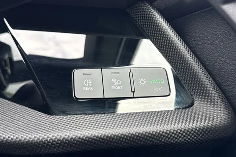 KR74WLK Audi A3 Black Edition 40 TFSI e  204 PS S tronic Thumbnail #55