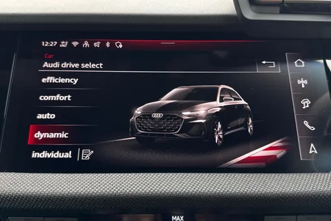 KR74WLK Audi A3 Black Edition 40 TFSI e  204 PS S tronic Thumbnail #59