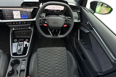  Audi RS 3 2.5 TFSI Carbon Vorsprung Sportback S Tronic quattro Euro 6 (s/s) 5dr Thumbnail #18