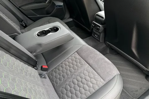  Audi RS 3 2.5 TFSI Carbon Vorsprung Sportback S Tronic quattro Euro 6 (s/s) 5dr Thumbnail #42