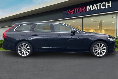 OU68KZD Volvo V90 2.0 T4 GPF Momentum Auto Euro 6 (s/s) 5dr Thumbnail #4