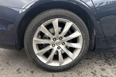 OU68KZD Volvo V90 2.0 T4 GPF Momentum Auto Euro 6 (s/s) 5dr Thumbnail #7