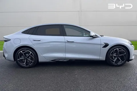  BYD SEAL 82.5kWh Design Auto 4dr Thumbnail #4