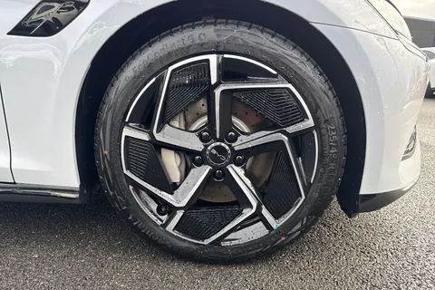  BYD SEAL 82.5kWh Design Auto 4dr Thumbnail #7