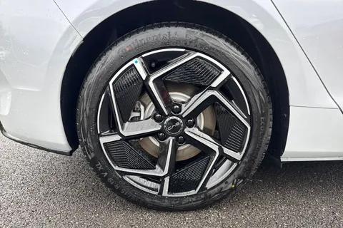  BYD SEAL 82.5kWh Design Auto 4dr Thumbnail #22