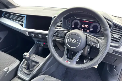  Audi A1 1.0 TFSI 30 S line Sportback 5dr Petrol Manual Euro 6 (s/s) (116 ps) Thumbnail #18