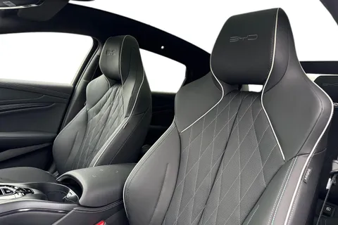 BYD SEAL 82.5kWh Excellence Auto AWD 4dr Thumbnail #11