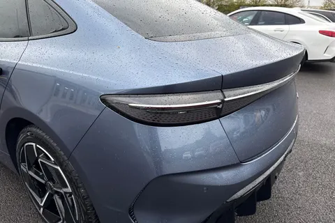 BYD SEAL 82.5kWh Excellence Auto AWD 4dr Thumbnail #31