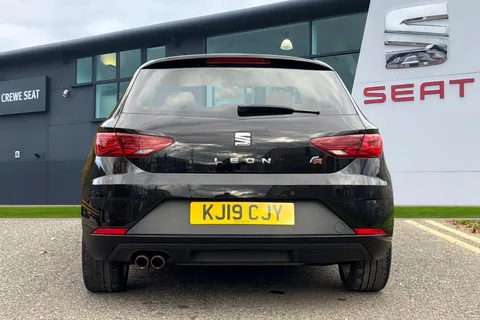 KJ19CJY SEAT Leon 2.0 TSI FR Sport DSG Euro 6 (s/s) 5dr Thumbnail #4
