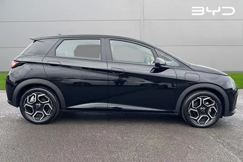 BYD Dolphin 60.48kWh Comfort Auto 5dr Thumbnail #4