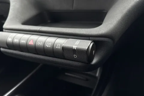 BYD Dolphin 60.48kWh Comfort Auto 5dr Thumbnail #20