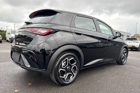 BYD Dolphin 60.48kWh Comfort Auto 5dr Thumbnail #33