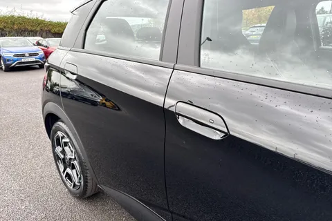 BYD Dolphin 60.48kWh Comfort Auto 5dr Thumbnail #34