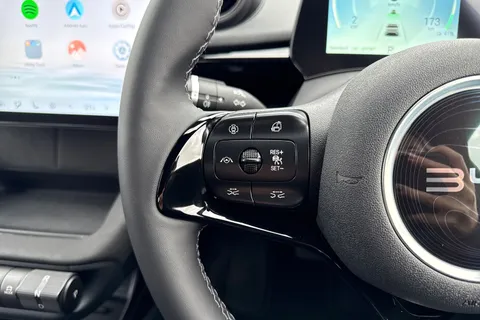 BYD Dolphin 60.48kWh Comfort Auto 5dr Thumbnail #39