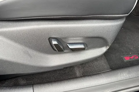 BYD Dolphin 60.48kWh Comfort Auto 5dr Thumbnail #61