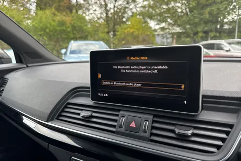 LV20LRO Audi Q5 2.0 TFSIe 50 Black Edition S Tronic quattro Euro 6 (s/s) 5dr 14.1kWh Thumbnail #40