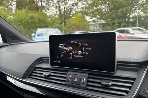 LV20LRO Audi Q5 2.0 TFSIe 50 Black Edition S Tronic quattro Euro 6 (s/s) 5dr 14.1kWh Thumbnail #41