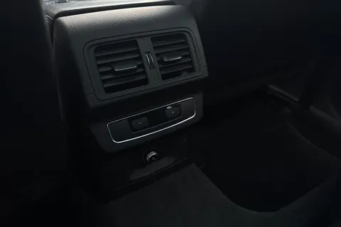 LV20LRO Audi Q5 2.0 TFSIe 50 Black Edition S Tronic quattro Euro 6 (s/s) 5dr 14.1kWh Thumbnail #46