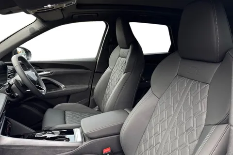  Audi SQ5 3.0 TFSI S Edition 1 S Tronic quattro Euro 6 (s/s) 5dr Thumbnail #16