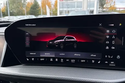  Audi SQ5 3.0 TFSI S Edition 1 S Tronic quattro Euro 6 (s/s) 5dr Thumbnail #31