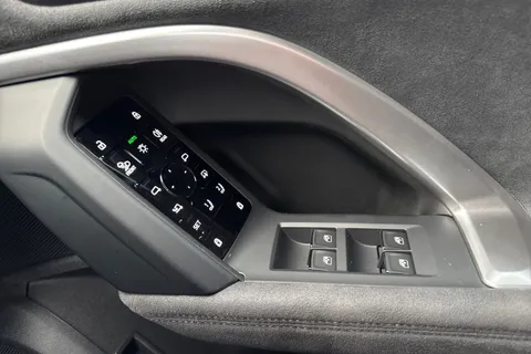  Audi SQ5 3.0 TFSI S Edition 1 S Tronic quattro Euro 6 (s/s) 5dr Thumbnail #45