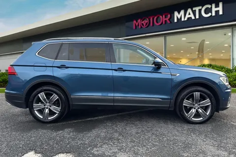 KE70XZS Volkswagen Tiguan Allspace 2.0 TDI Match Euro 6 (s/s) 5dr Thumbnail #4