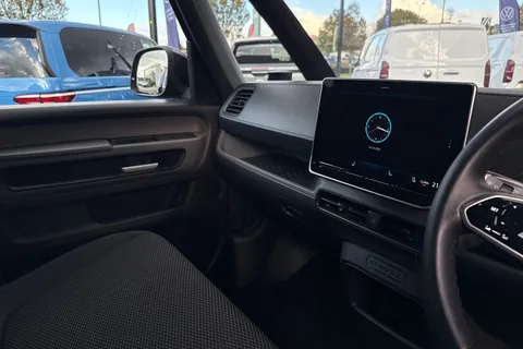 YB74MVV Volkswagen Id. Buzz Cargo 210kW Commerce Plus 79kWh Auto Thumbnail #16