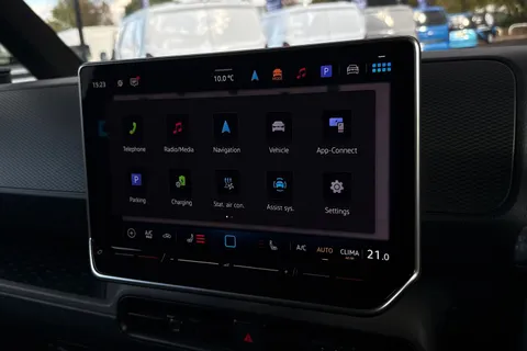 YB74MVV Volkswagen Id. Buzz Cargo 210kW Commerce Plus 79kWh Auto Thumbnail #36