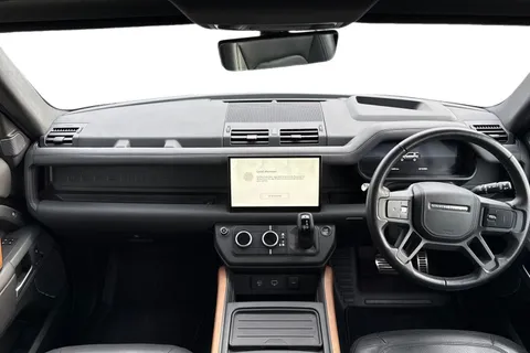 DW23FMK Land Rover Defender 90 3.0 D300 90 X 3dr Thumbnail #10