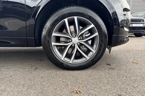 Land Rover Discovery Sport 2.0 D165 MHEV Dynamic SE Auto 4WD Euro 6 (s/s) 5dr Thumbnail #9