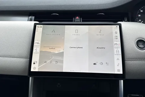 Land Rover Discovery Sport 2.0 D165 MHEV Dynamic SE Auto 4WD Euro 6 (s/s) 5dr Thumbnail #21