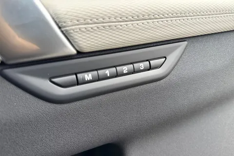 Land Rover Discovery Sport 2.0 D165 MHEV Dynamic SE Auto 4WD Euro 6 (s/s) 5dr Thumbnail #50