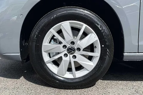 BW25AXC Volkswagen Caddy Maxi 2.0TDI 102PS C20 Cargo Commerce Pro-Tech Pack 2025 Thumbnail #5