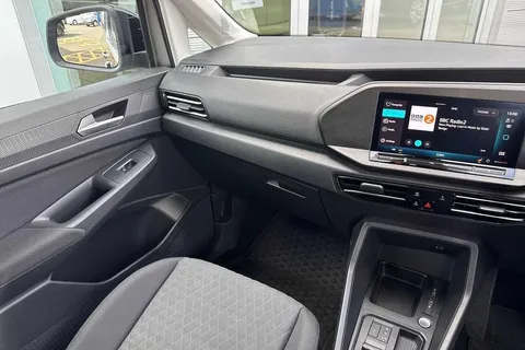 BT25KUD Volkswagen Caddy 2.0 TDI 122ps Maxi Life 7 Seat DSG 2025 Thumbnail #14