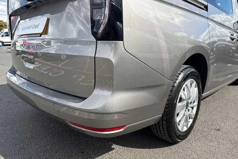 BT25KUD Volkswagen Caddy 2.0 TDI 122ps Maxi Life 7 Seat DSG 2025 Thumbnail #30
