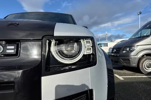 32 of 64 for Land Rover Defender 90 3.0 D250 MHEV X-Dynamic HSE Auto 4WD Euro 6 (s/s) 3dr