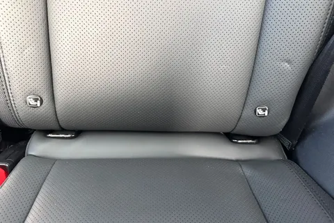 37 of 64 for Land Rover Defender 90 3.0 D250 MHEV X-Dynamic HSE Auto 4WD Euro 6 (s/s) 3dr