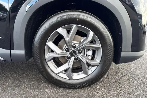 BYD ATTO 2 51.1kWh Boost Auto 5dr Thumbnail #7