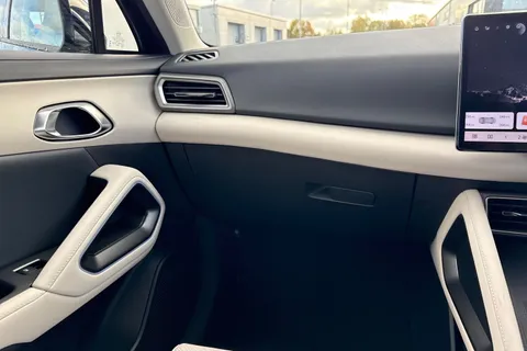 BYD ATTO 2 51.1kWh Boost Auto 5dr Thumbnail #15