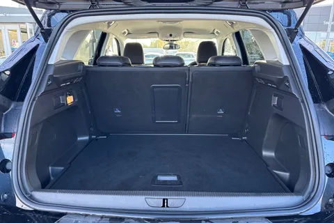 DF69KWX Vauxhall Grandland X 1.5 Turbo D SRi Nav Euro 6 (s/s) 5dr Thumbnail #7